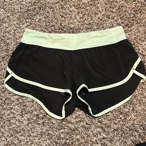 Lululemon size 6 shorts.